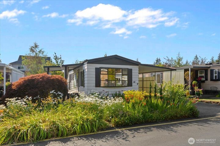Property Photo: 3832 164th Street SW 28 WA 98087