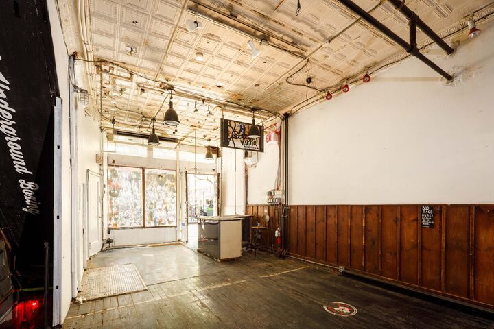 Property Photo:  9 Bleecker Street  NY 10012 