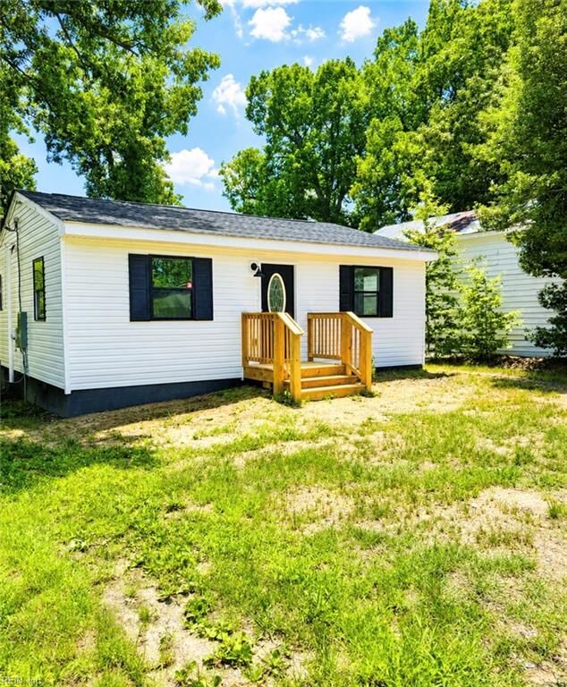 Property Photo:  15105 First Street St  VA 23840 