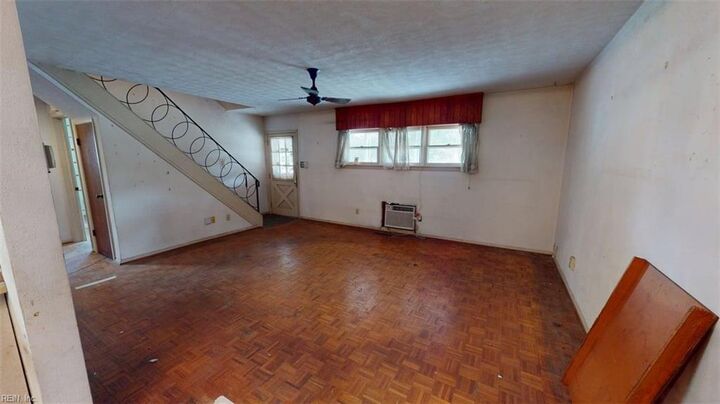 Property Photo:  829 Round Bay Cir  VA 23502 