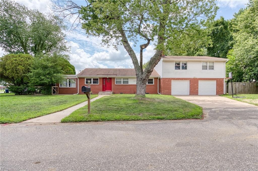 Property Photo: 17475 Warwick Blvd VA 23603