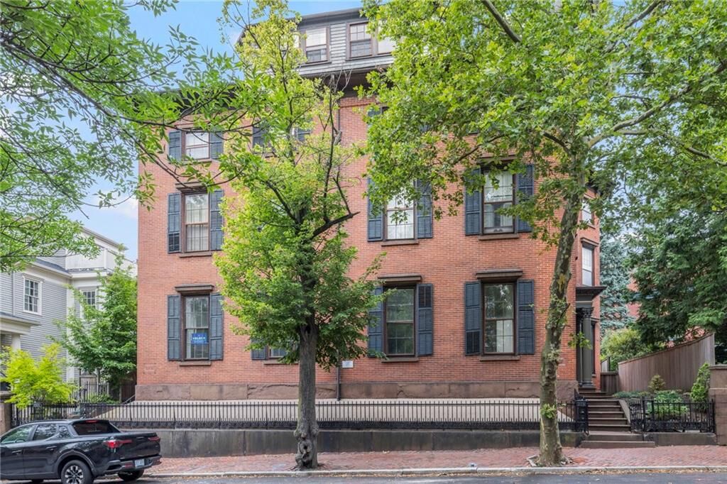 Property Photo: 283 Benefit Street E RI 02903
