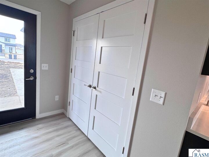 Property Photo: 3206 Scotch Lane MN 56001