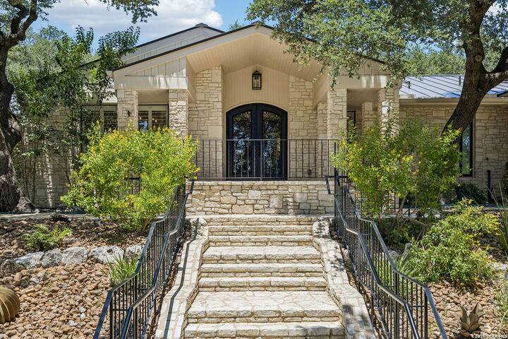 Property Photo: 8615 Summer Song Cir TX 78015