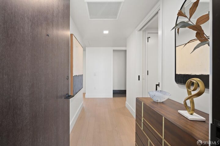 Property Photo: 950 Tennessee Street 313 CA 94107