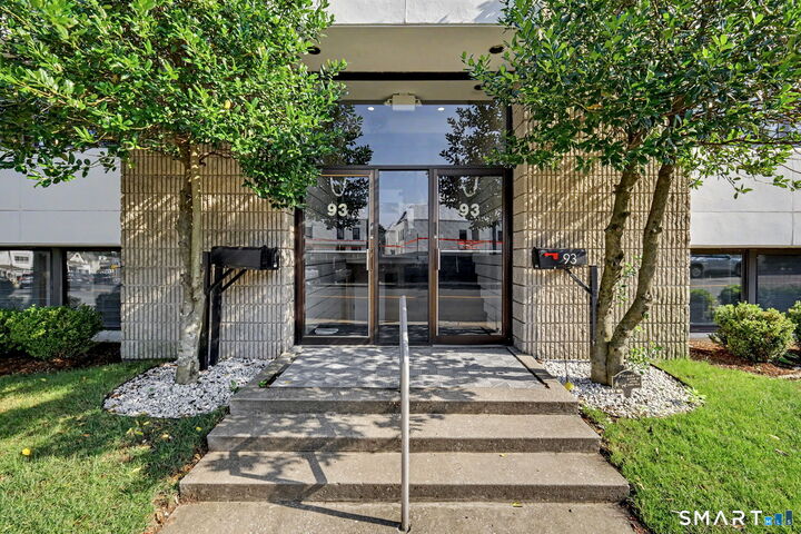 Property Photo:  93 Cherry Street G1  CT 06840 