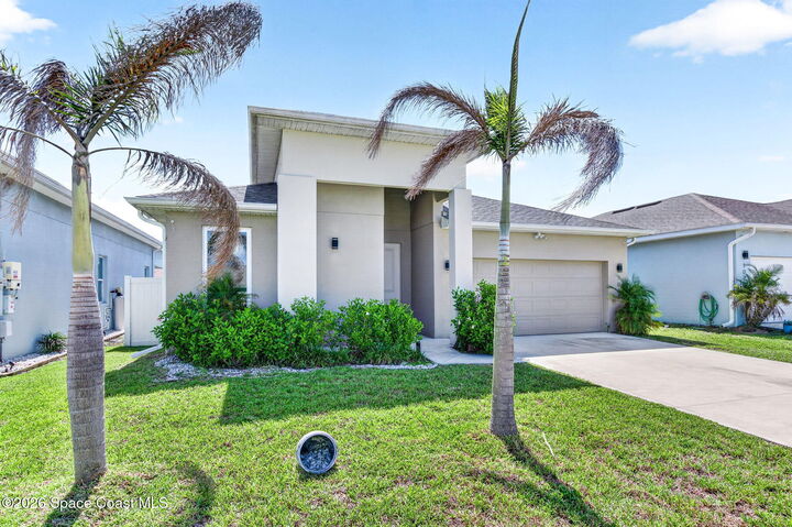 Property Photo:  1068 Corbin Circle SW  FL 32908 