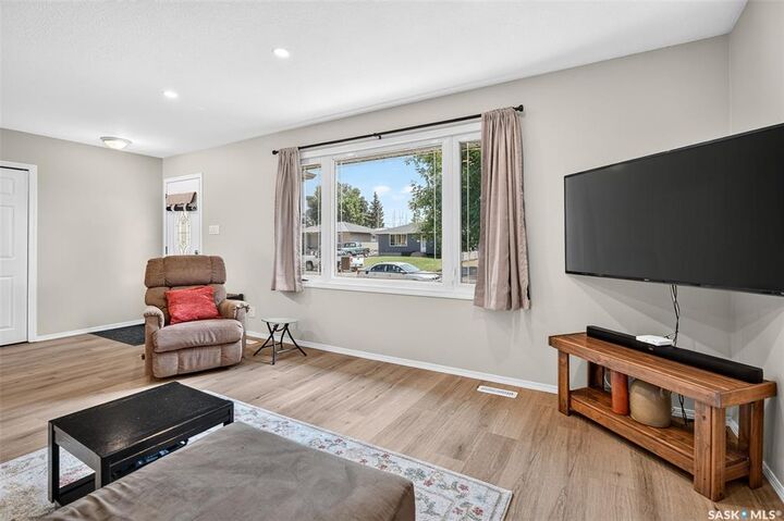 Property Photo:  1314 Vaughan Street  SK S6H 5P7 