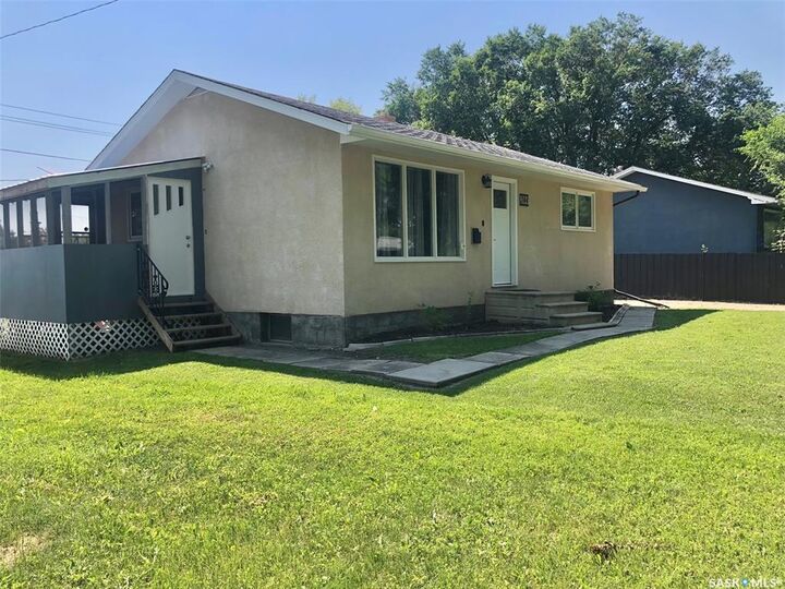 Property Photo: 244 Northern Avenue SK S0A 0L0