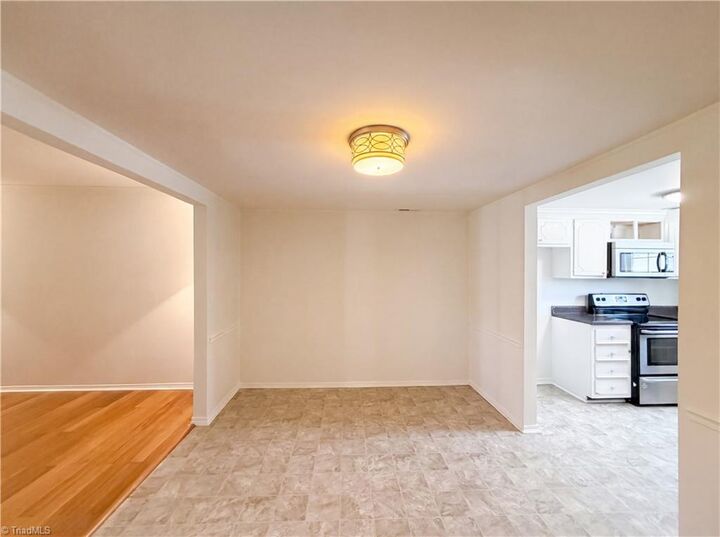 Property Photo:  2902 Saint Marks Road E  NC 27103 