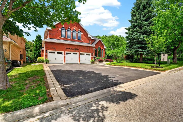 Property Photo: 94 Roberson Drive ON L1T 3Z6