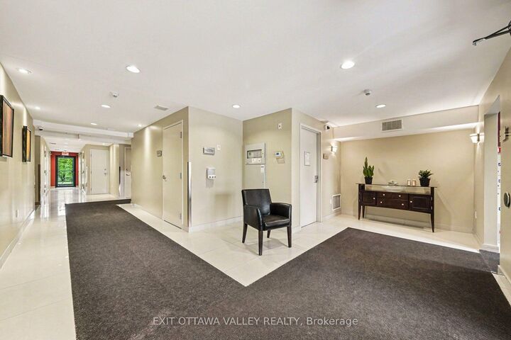 Property Photo:  14 Norice Street 208  ON K2G 2X4 