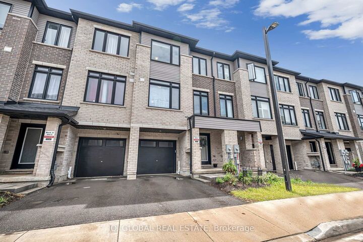 Property Photo:  585 Colborne Street 1303  ON N3S 0K4 