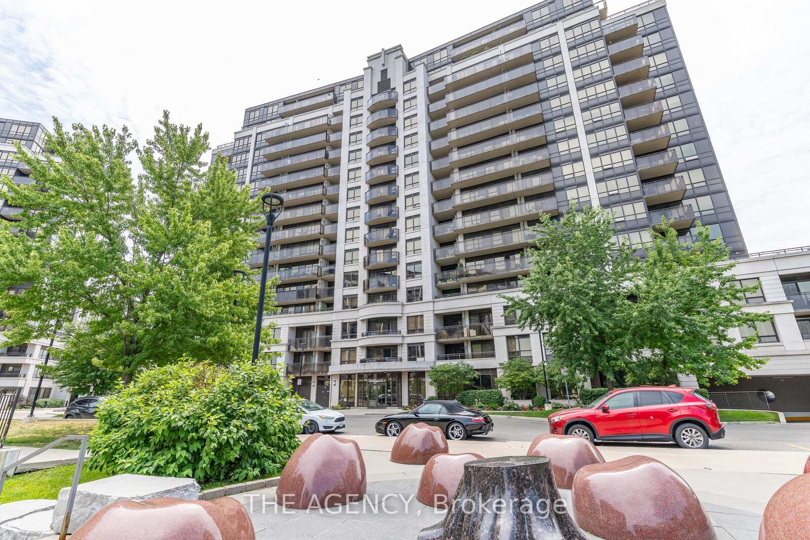 Property Photo: 1070 Sheppard Avenue 1004 ON M3J 0G8