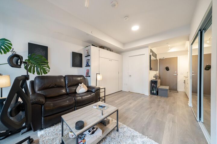 Property Photo:  20 Richardson Street 1009  ON M5A 0S6 