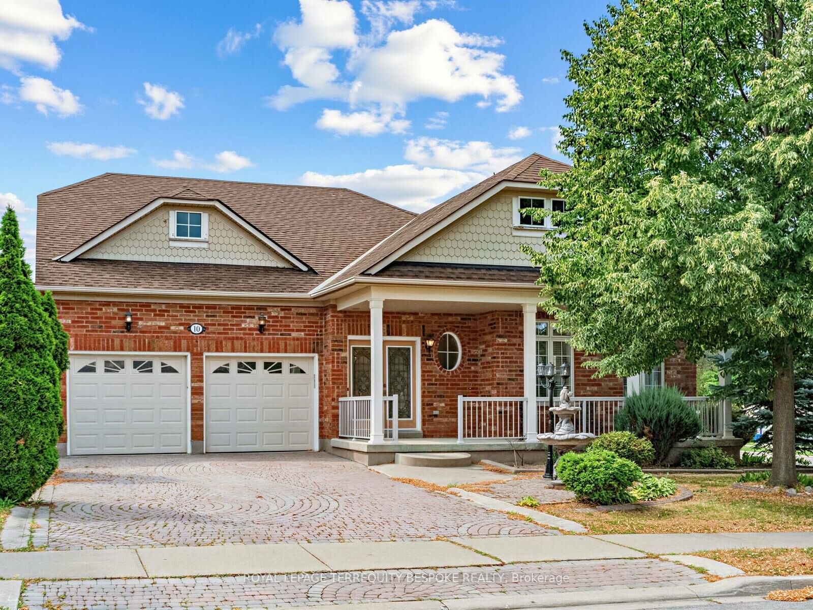 Property Photo:  10 Leparc Road  ON L6P 1X9 