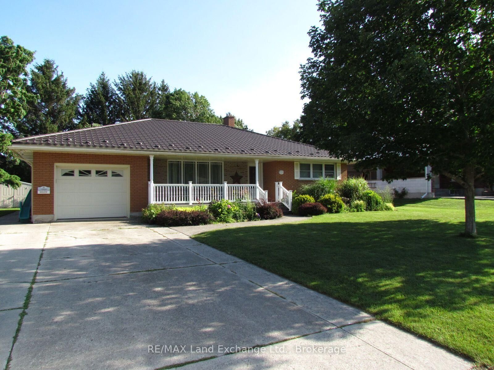Property Photo: 115 Brown's Lane ON N0G 2V0