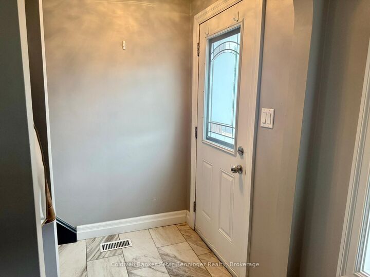 Property Photo:  582 9th Street  ON N4N 1M6 