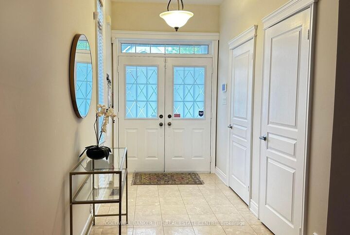 Property Photo:  85 Stonecliffe Crescent 64  ON L4G 7Z7 