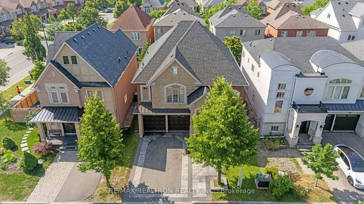 Property Photo:  7 Randolph Drive  ON L6A 0W1 