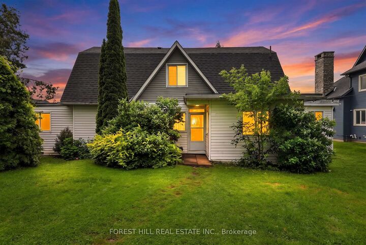 Property Photo: 9 Tikvah Circle ON L4P 3C8
