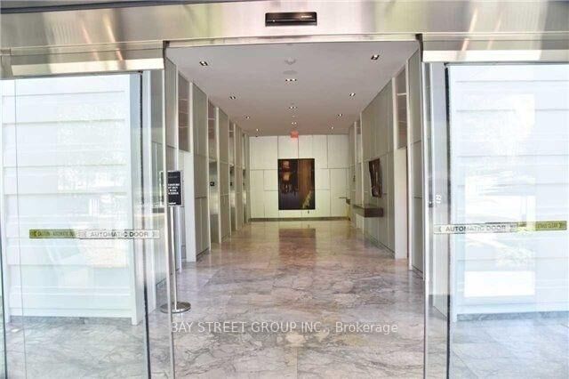 Property Photo:  57 St. Joseph Street 2811  ON M5S 0C5 