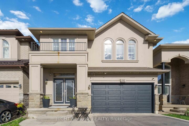 Property Photo: 212 Chartwell Circle ON L9A 0B6