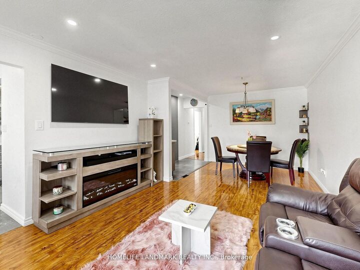 Photo de la propriété:  42 Glenmore Crescent  ON L6S 1H8 
