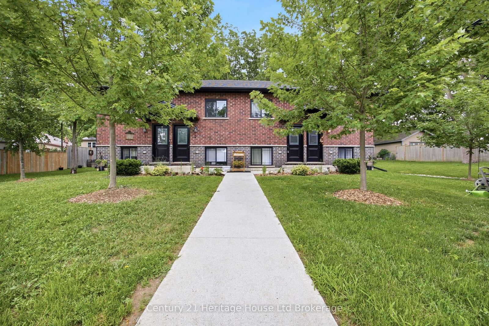 Property Photo:  34 Bain Street 4  ON N4S 5X8 