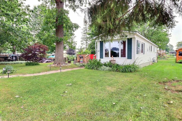 Property Photo:  200 Agnes Street 15  ON N0M 1P0 