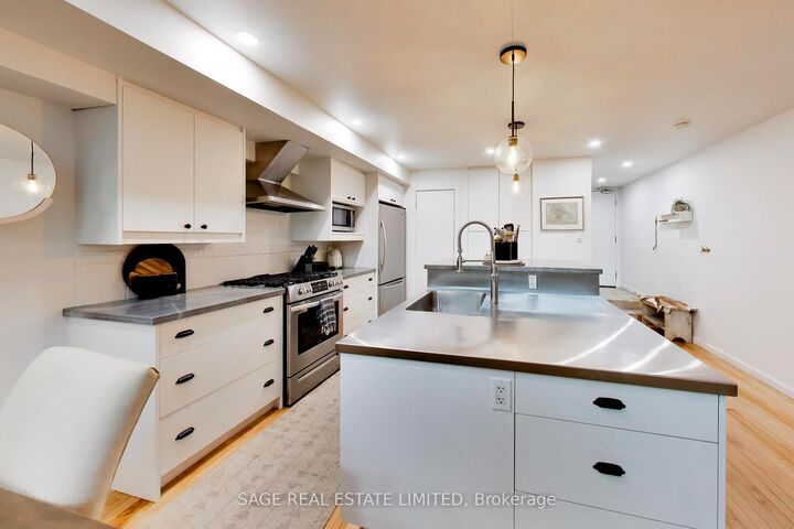 Property Photo:  660 Pape Avenue 111  ON M4K 3S5 