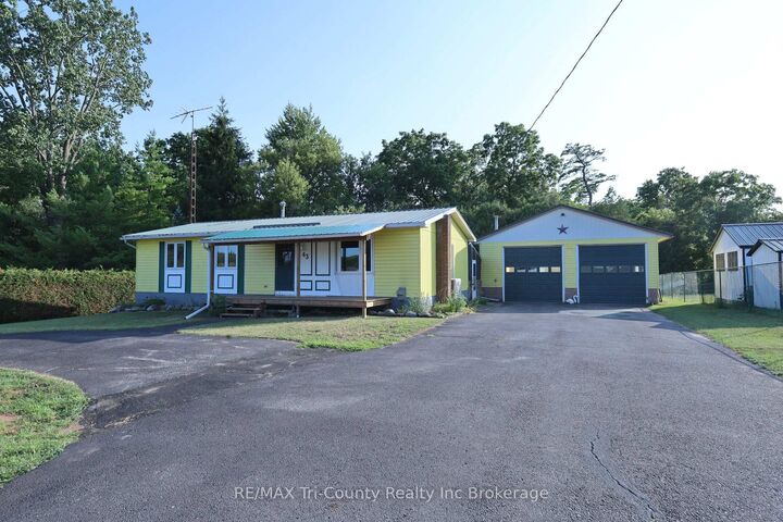 Property Photo: 43 South Street ON N0E 1X0