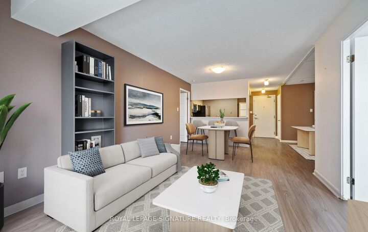 Property Photo:  101 Subway Crescent 102  ON M9B 6K4 