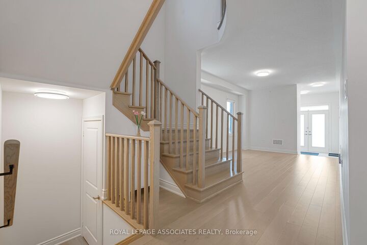 Property Photo:  2201 Crystal Drive  ON L1L 0W7 