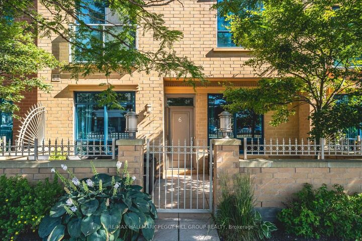 6 Victoria Street — photo 1