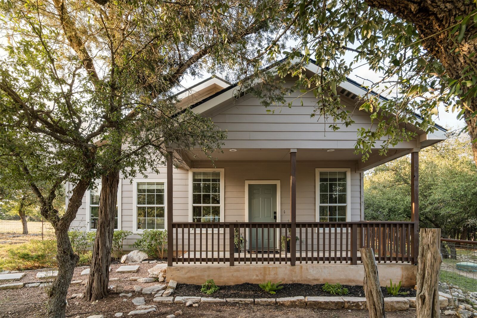Property Photo:  1816 Spring Valley Drive  TX 78620 
