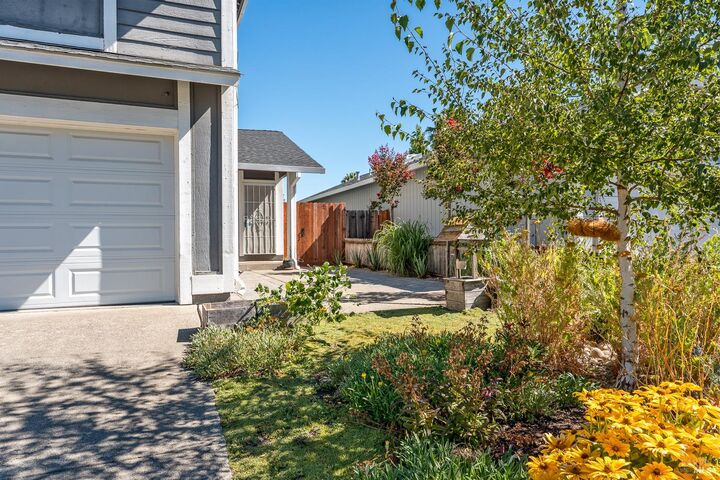 Property Photo:  536 Capps Lane  CA 95482 