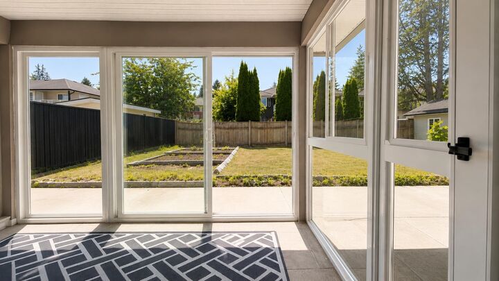 Property Photo: 11746 72A Avenue BC V4C 1B1