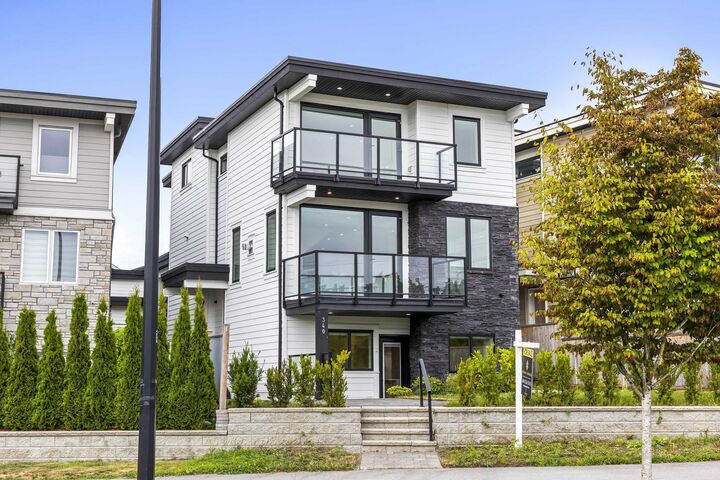 340 E Keith Road — photo 1