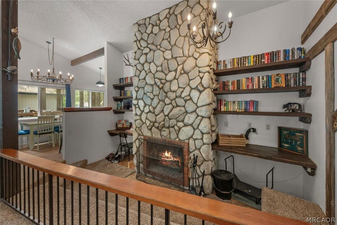 Property Photo:  42640 La Cerena Avenue  CA 92315 