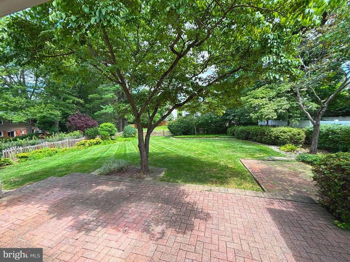 Property Photo:  1703 Palm Springs Drive  VA 22182 