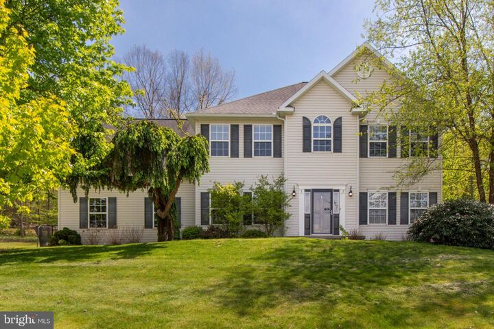 Property Photo:  115 Holly Road  PA 17961 