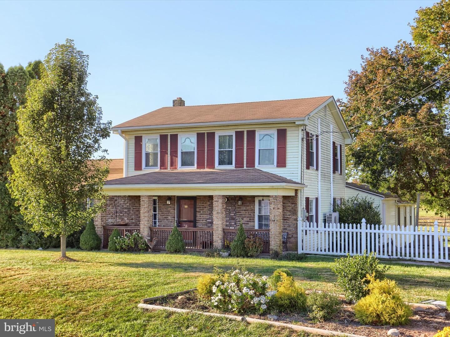Property Photo:  1014 Pondtown Road  PA 17019 