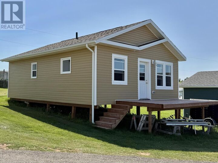Property Photo:  Mayfield Cottage To Be Moved  PE C0A 1N0 