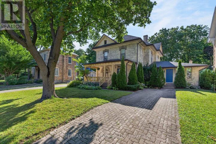 Property Photo: 255 Centre Street ON N0G 2W0