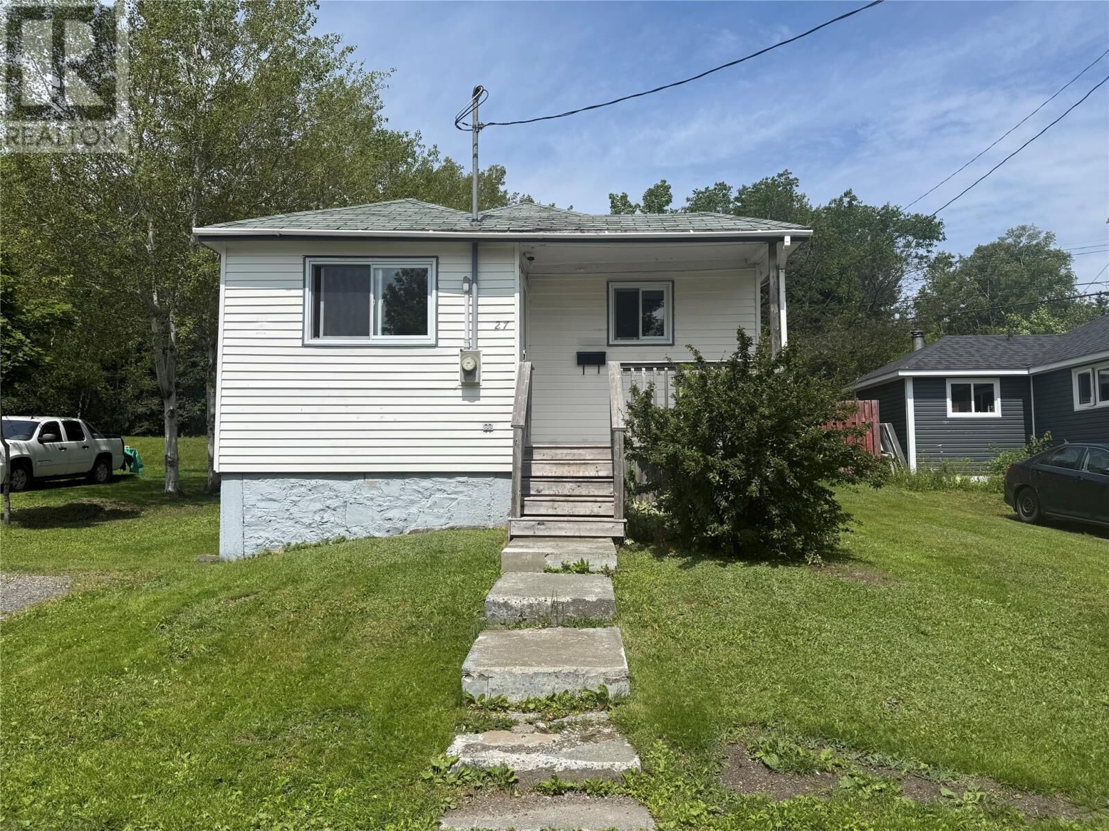 Property Photo:  27 Bank Road  NL A2A 1G7 