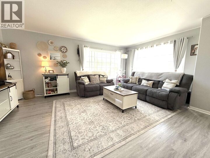 Property Photo: 544 Taylor Street BC V8J 3M4