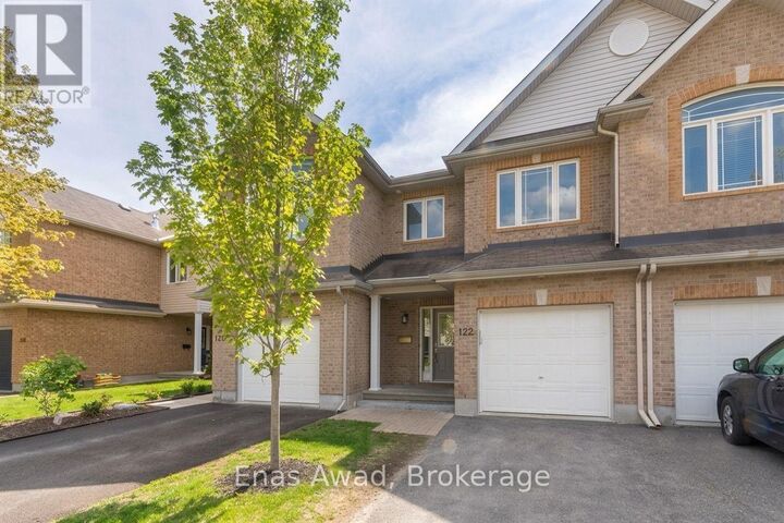 Property Photo:  122 Talltree Crescent  ON K2S 0B1 