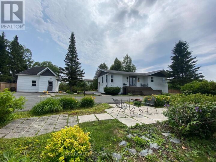 Property Photo: 34 Seventh Street West ON P0L 1C0