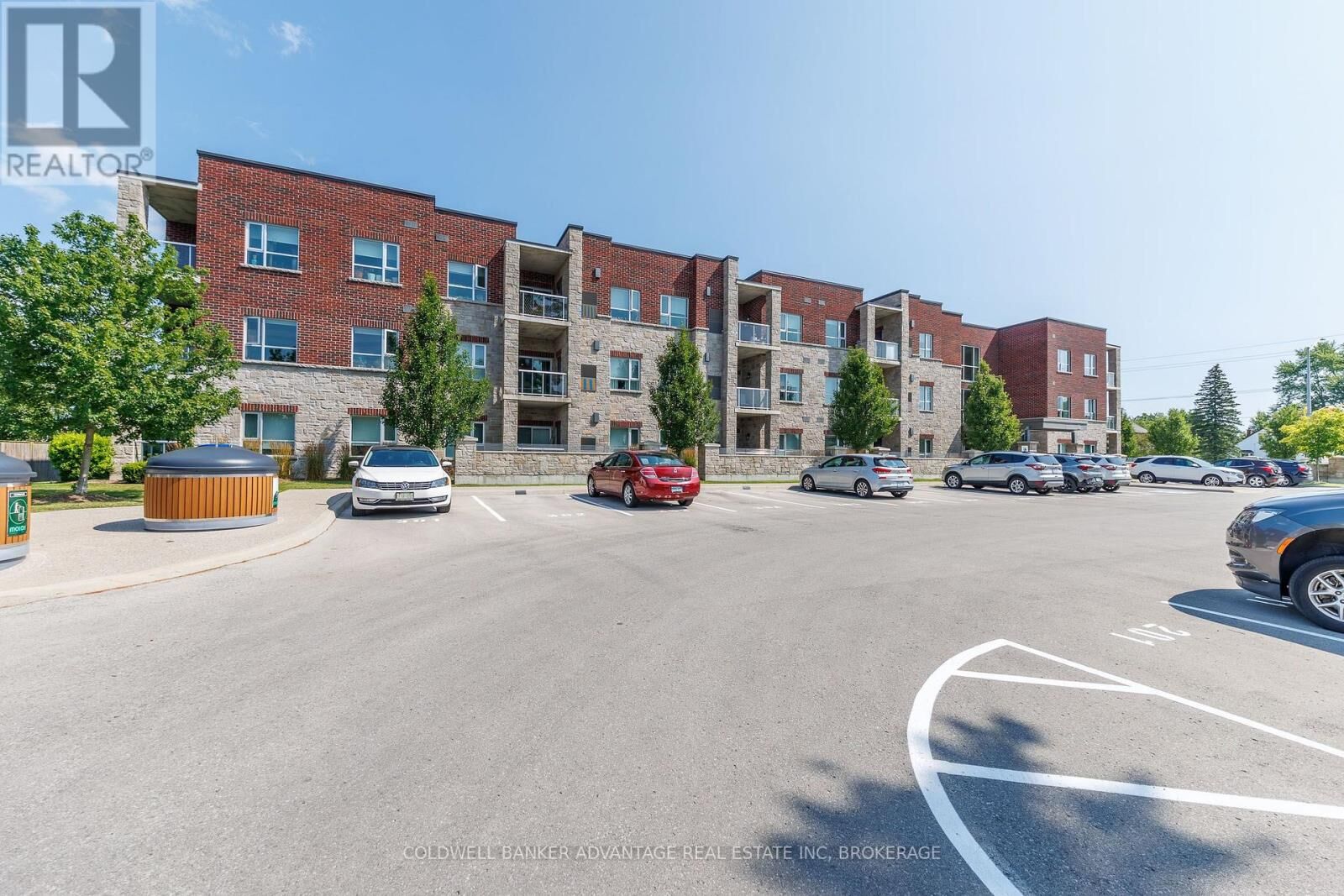 Photo de la propriété:  529 South Pelham Road 306  ON L3C 0H7 